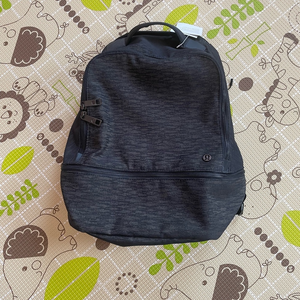 Lululemon City Adventure backpack